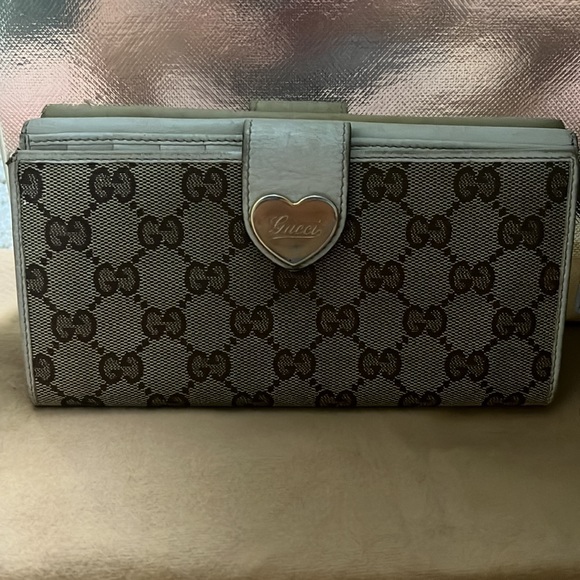 Gucci Wallet - Picture 2 of 16